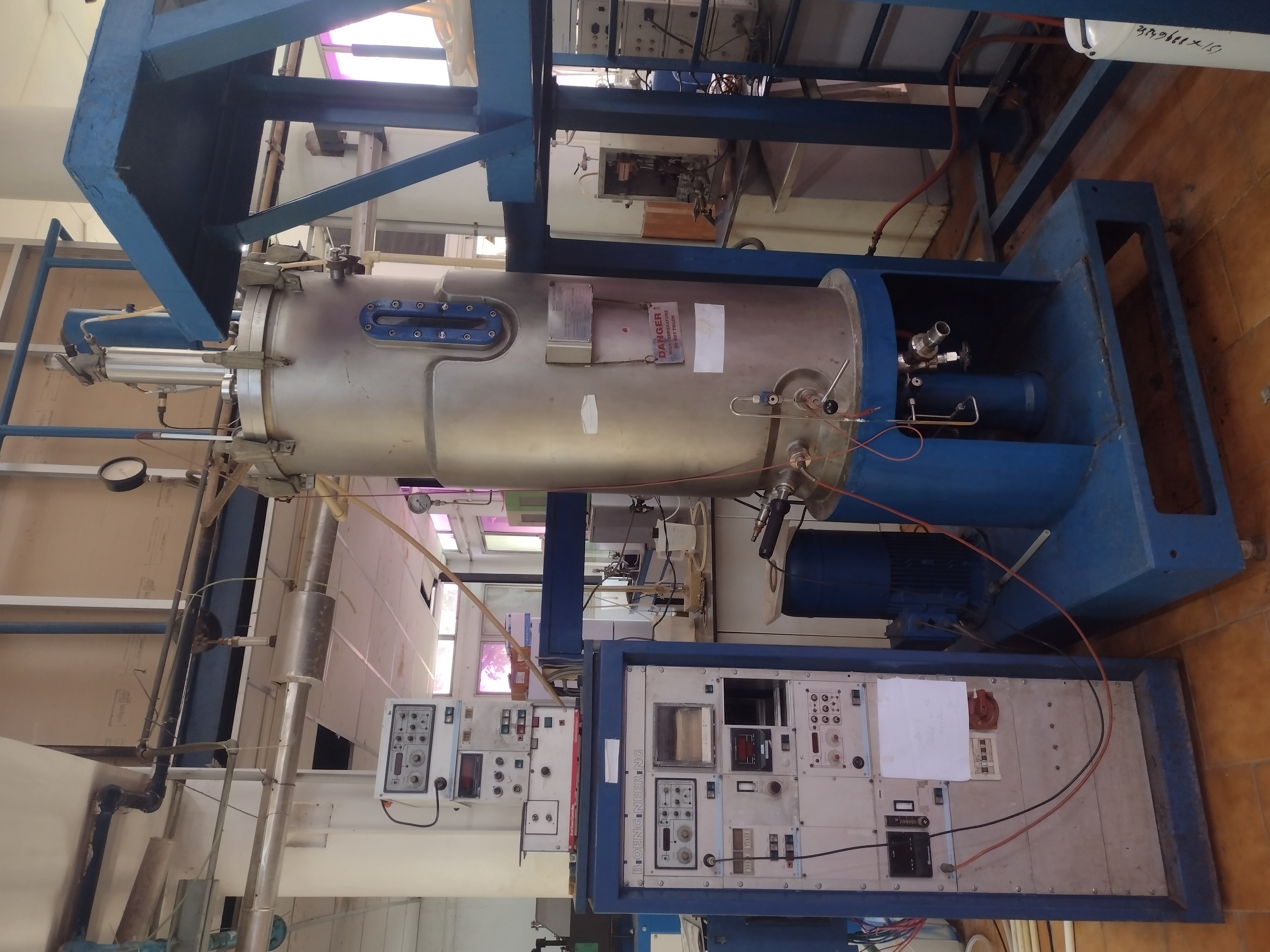 300L Bioreactor (Bioengineering) 